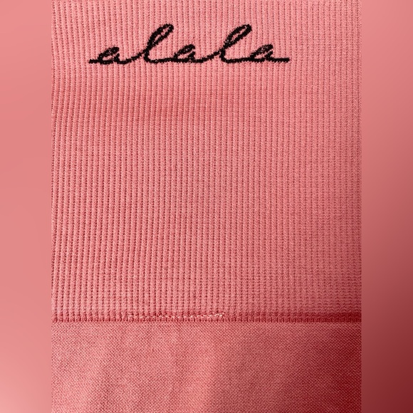 Alala Yoga Leggings Pink Sand Women’s Size Large NWOT - Picture 9 of 9